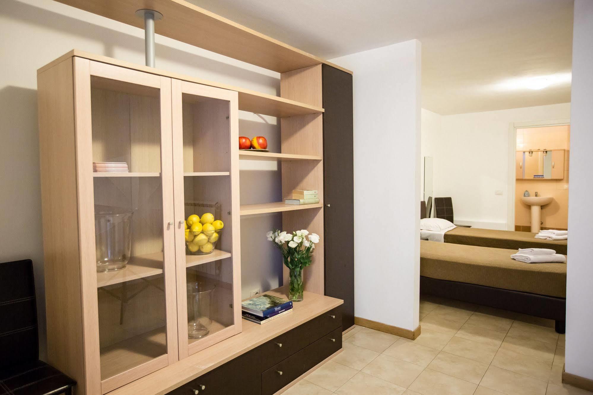 Apartment Nino Mailand