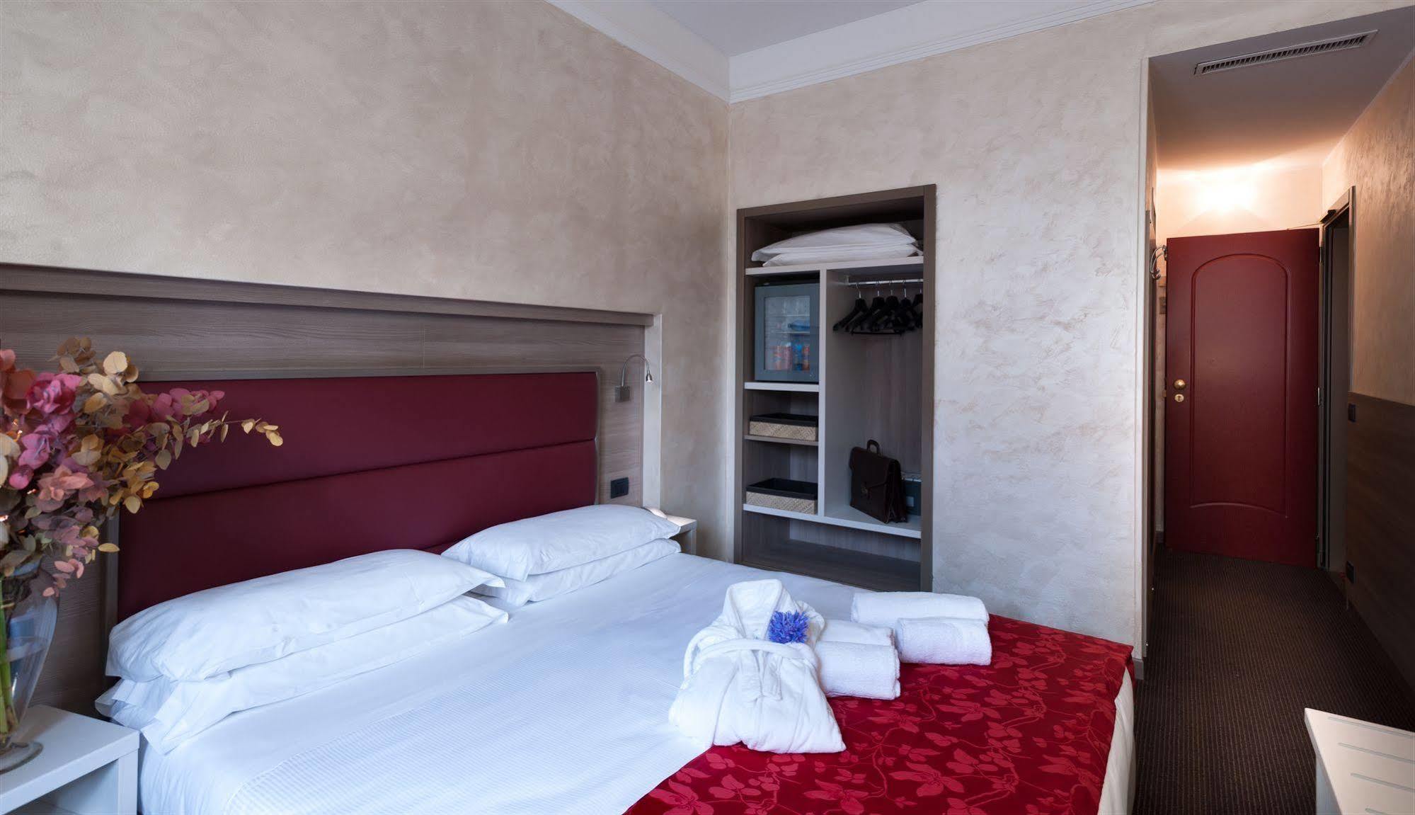 Gamma Hotel 3*