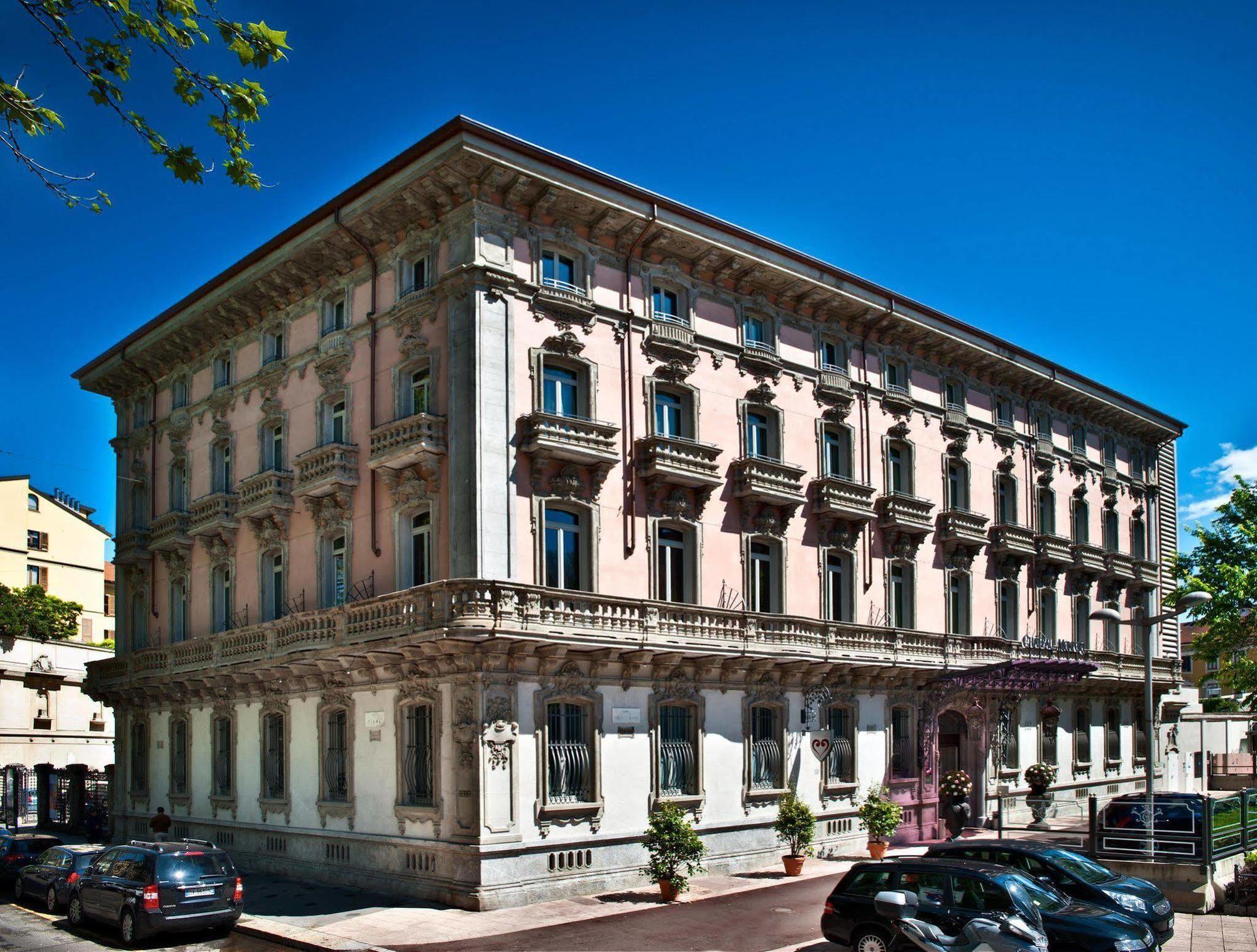 Chateau Monfort - Relais & Chateaux 5*