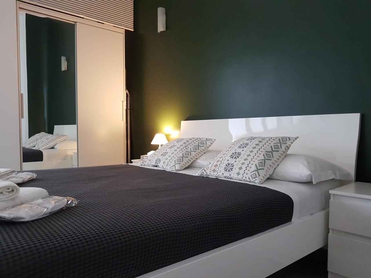 Navigli - Via Savona Apartment
