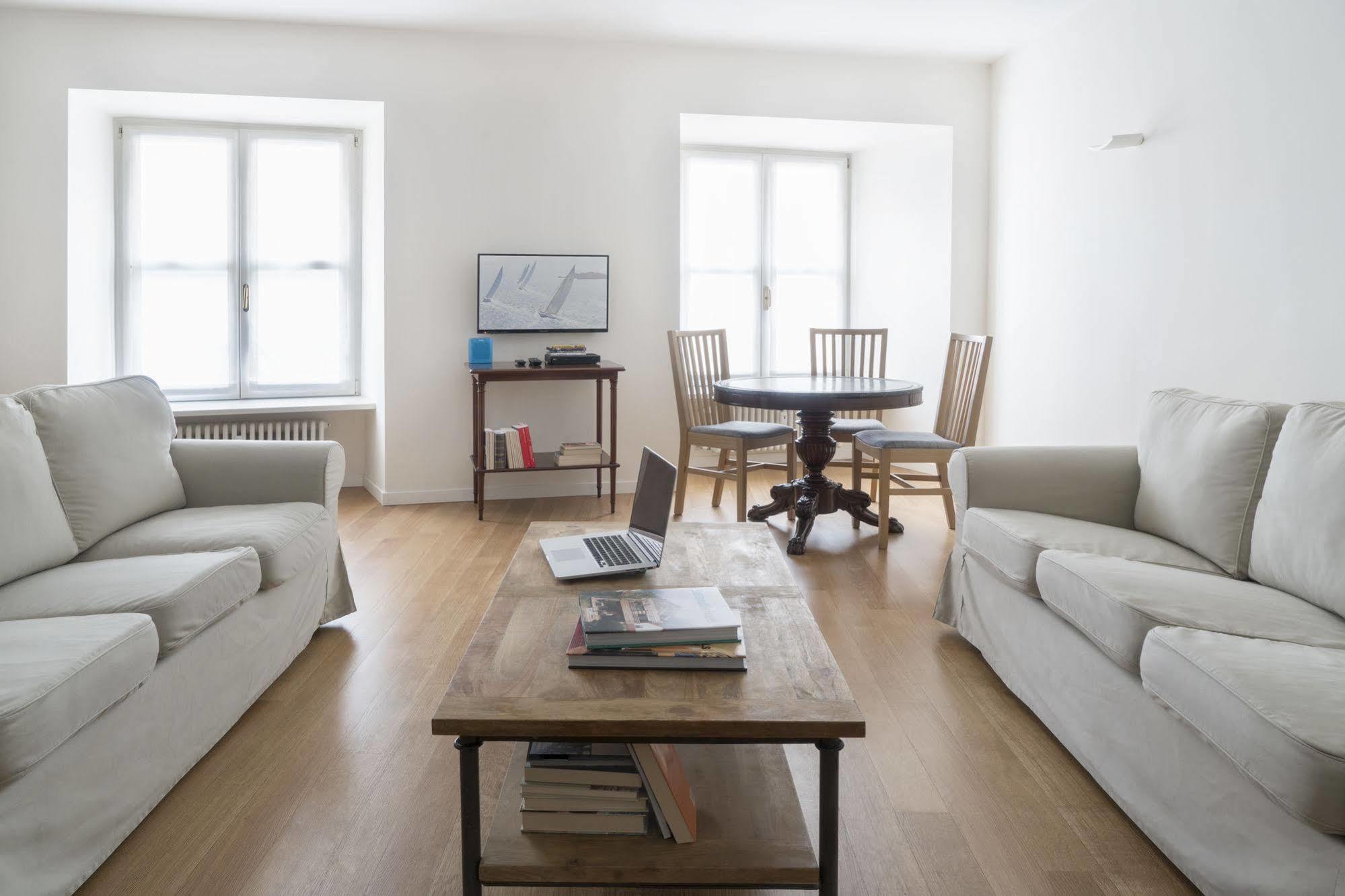 Brera In San Fermo Apartment