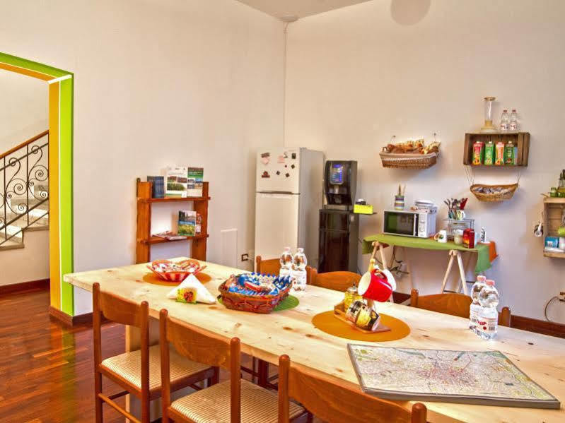 Bed & Breakfast Innperfect 2*