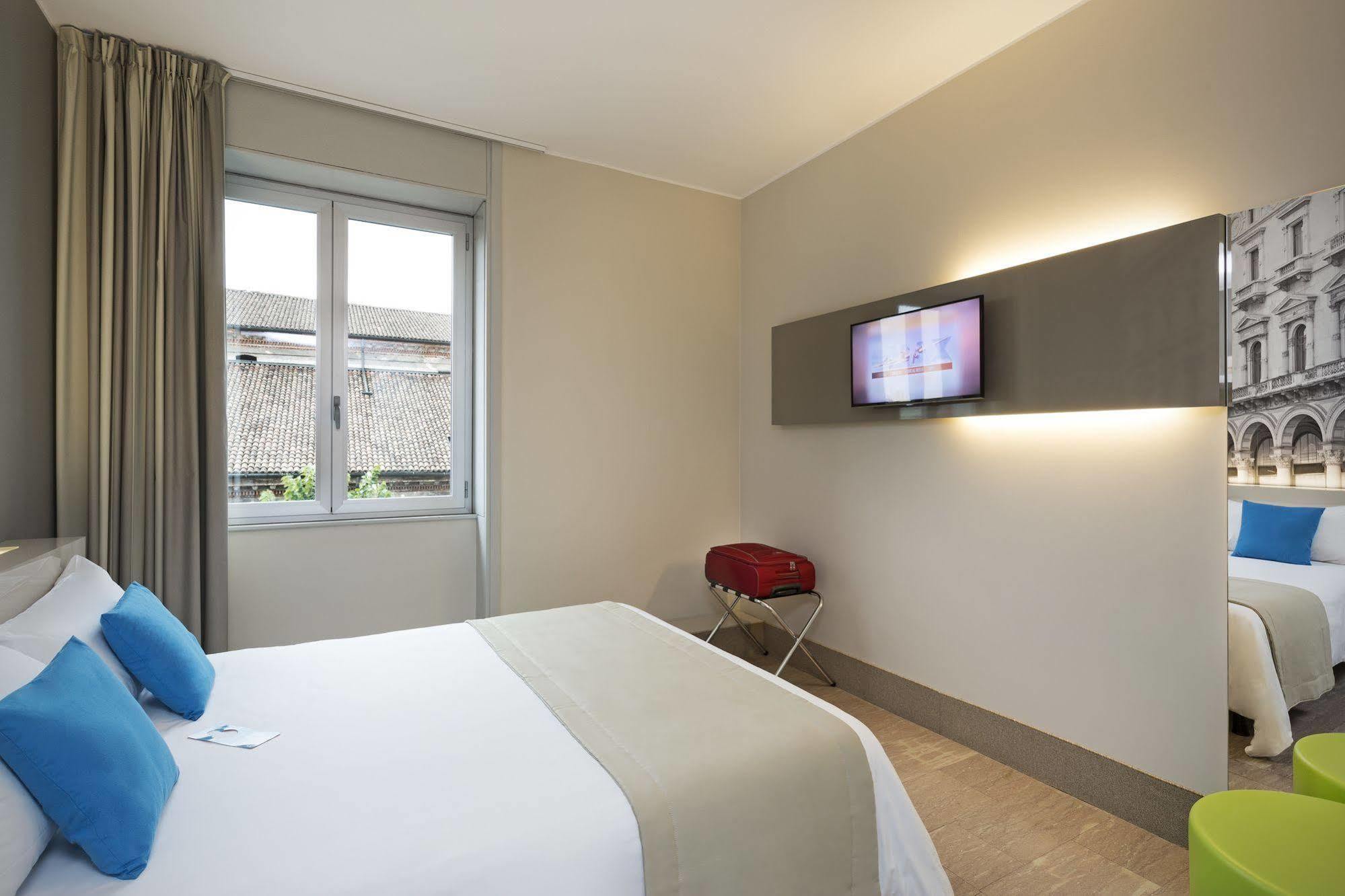 Sant'ambrogio 3*