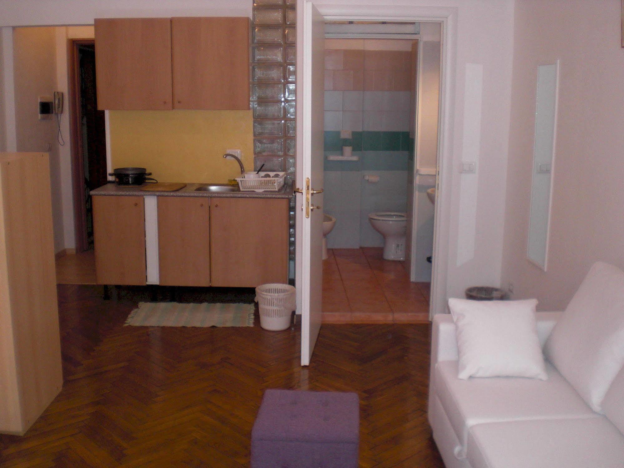 Flat In Duomo Center Mailand