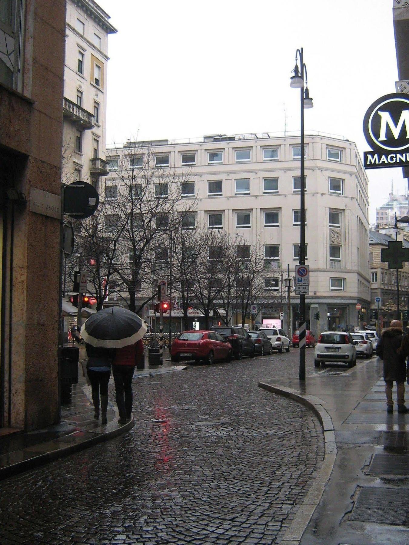 Apartment Flat In Duomo Center Mailand