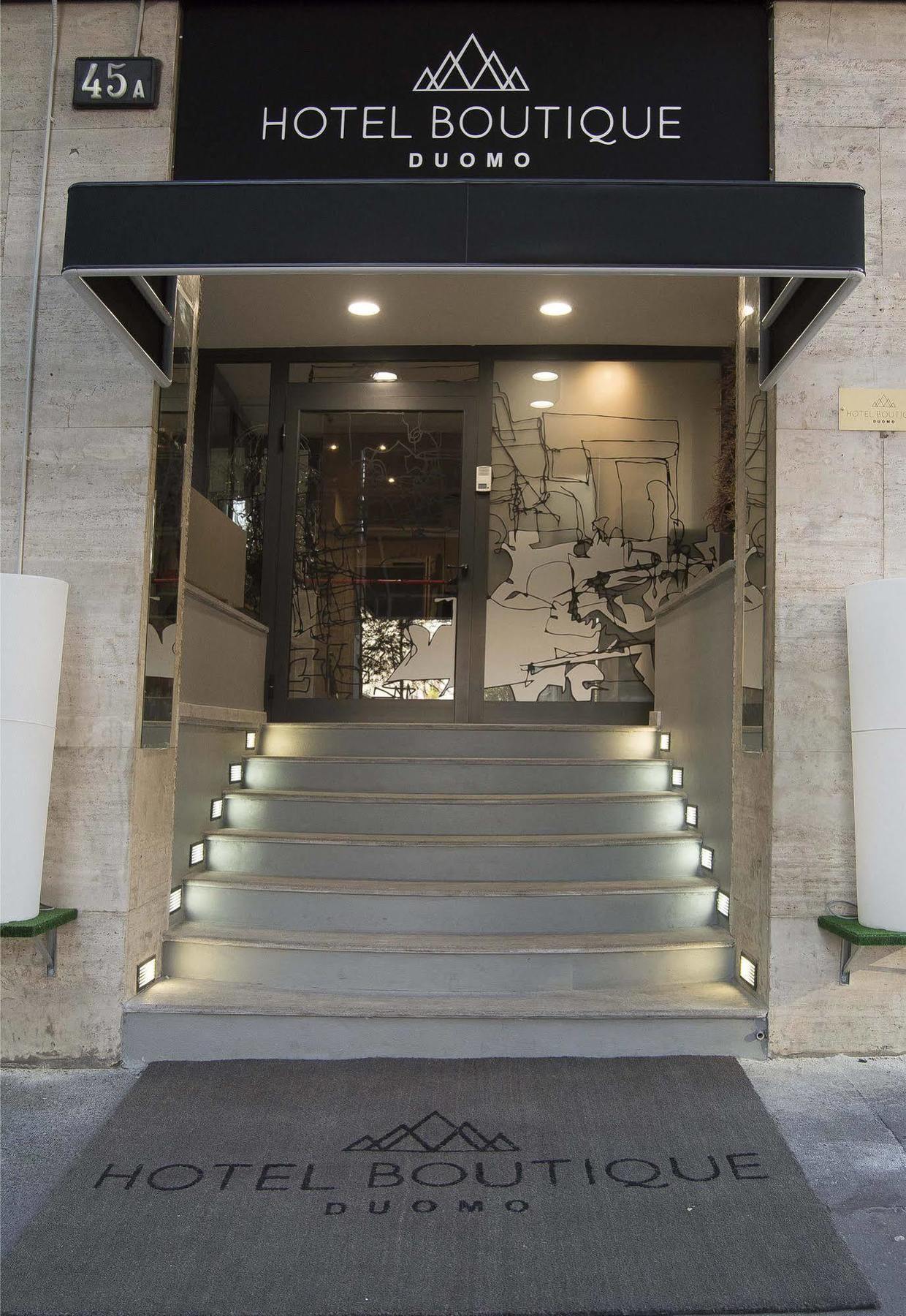 Boutique Duomo Mailand