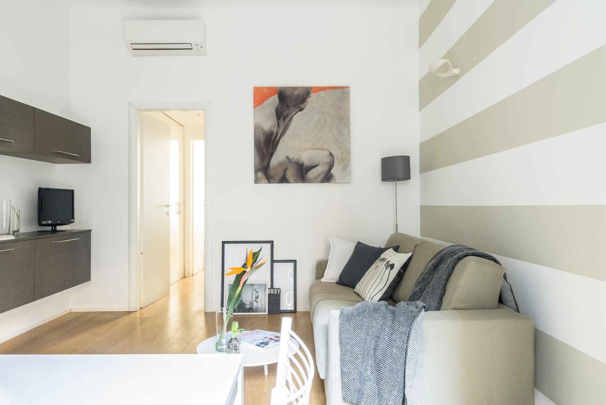 Apartment Home At Hotel Corso Xxii Marzo