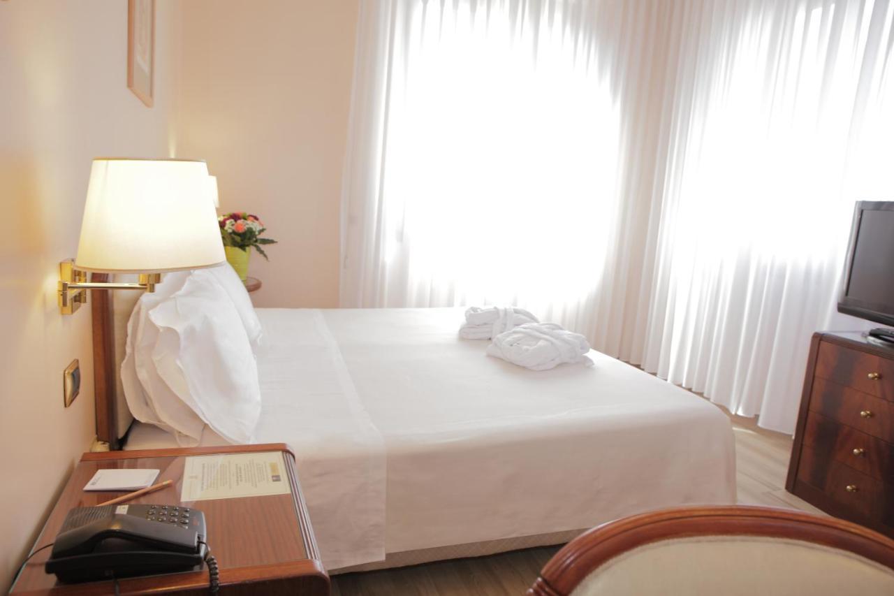 Hotel Bristol