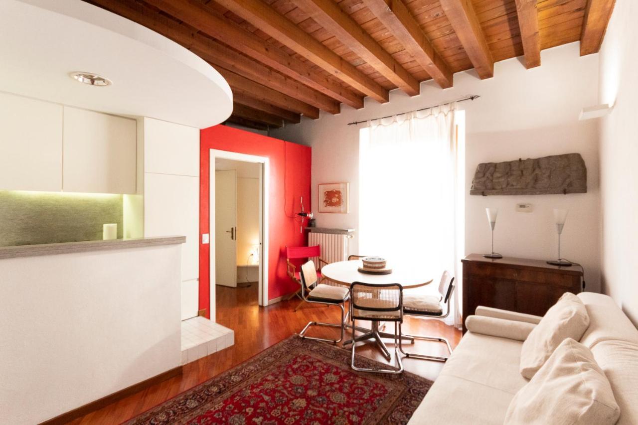 Apartment Anfiteatro In Brera