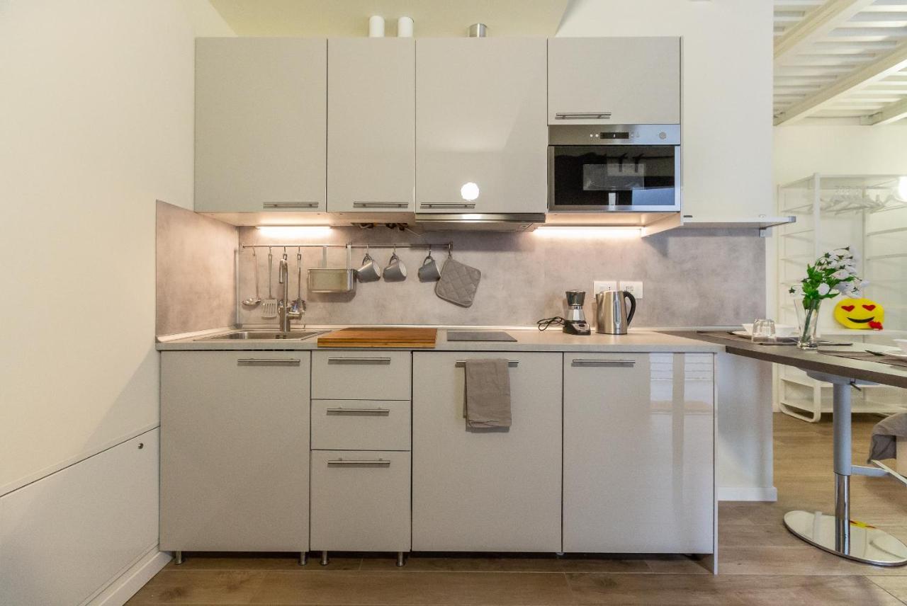 Alessia's Building- Affori Fn Apartment