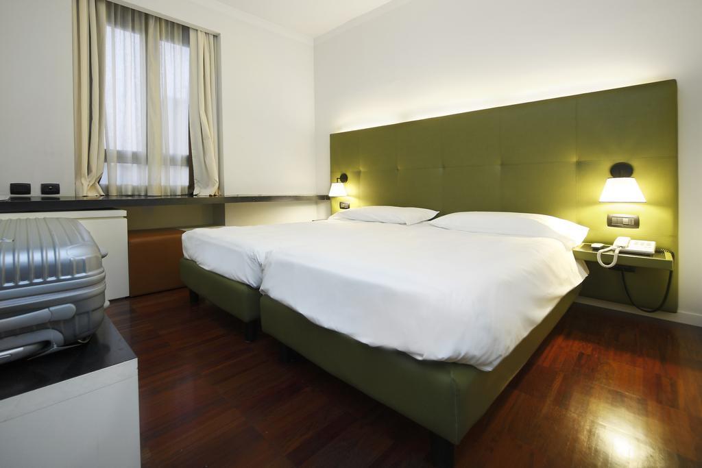 Monopole Hotel Milão