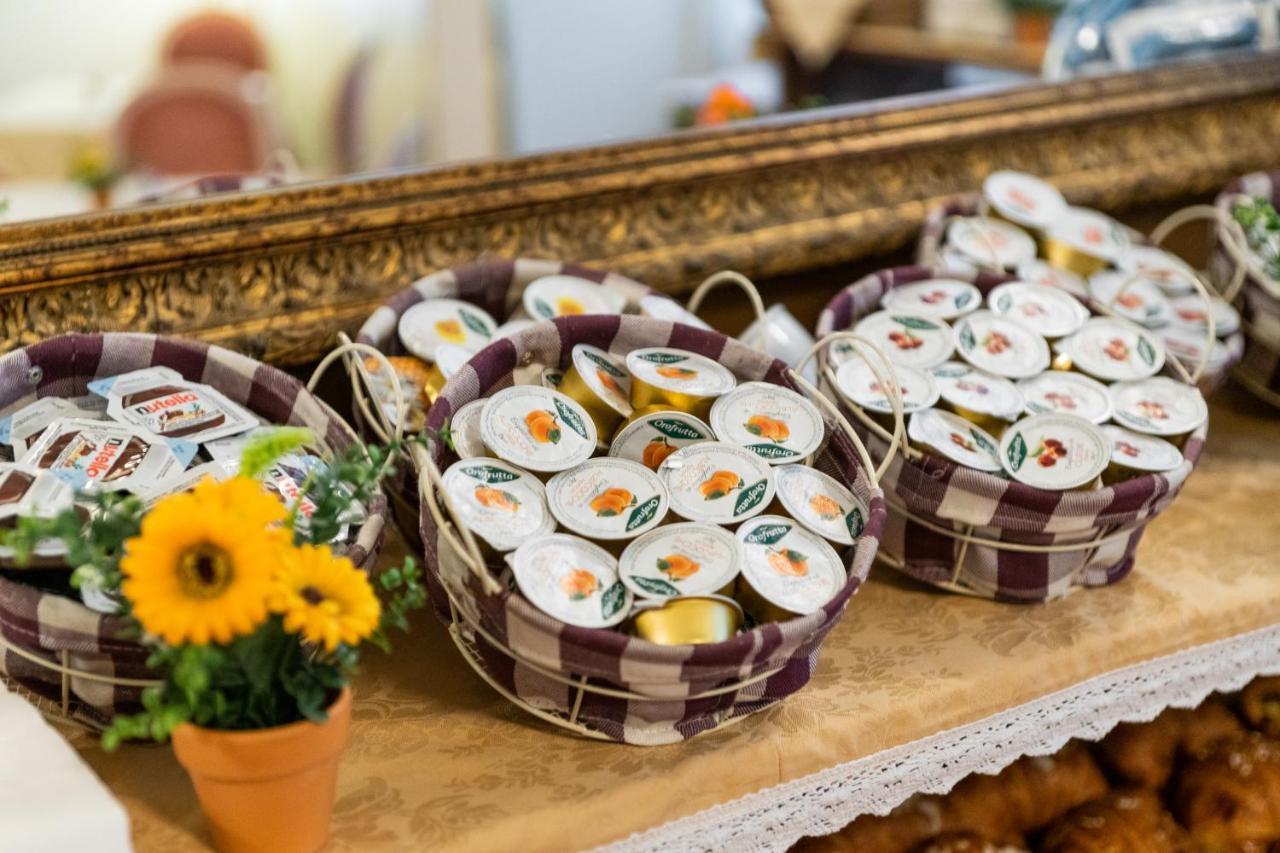 Alga Hotel