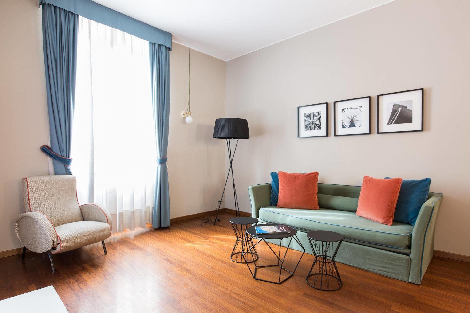 Brera In San Babila Apartment