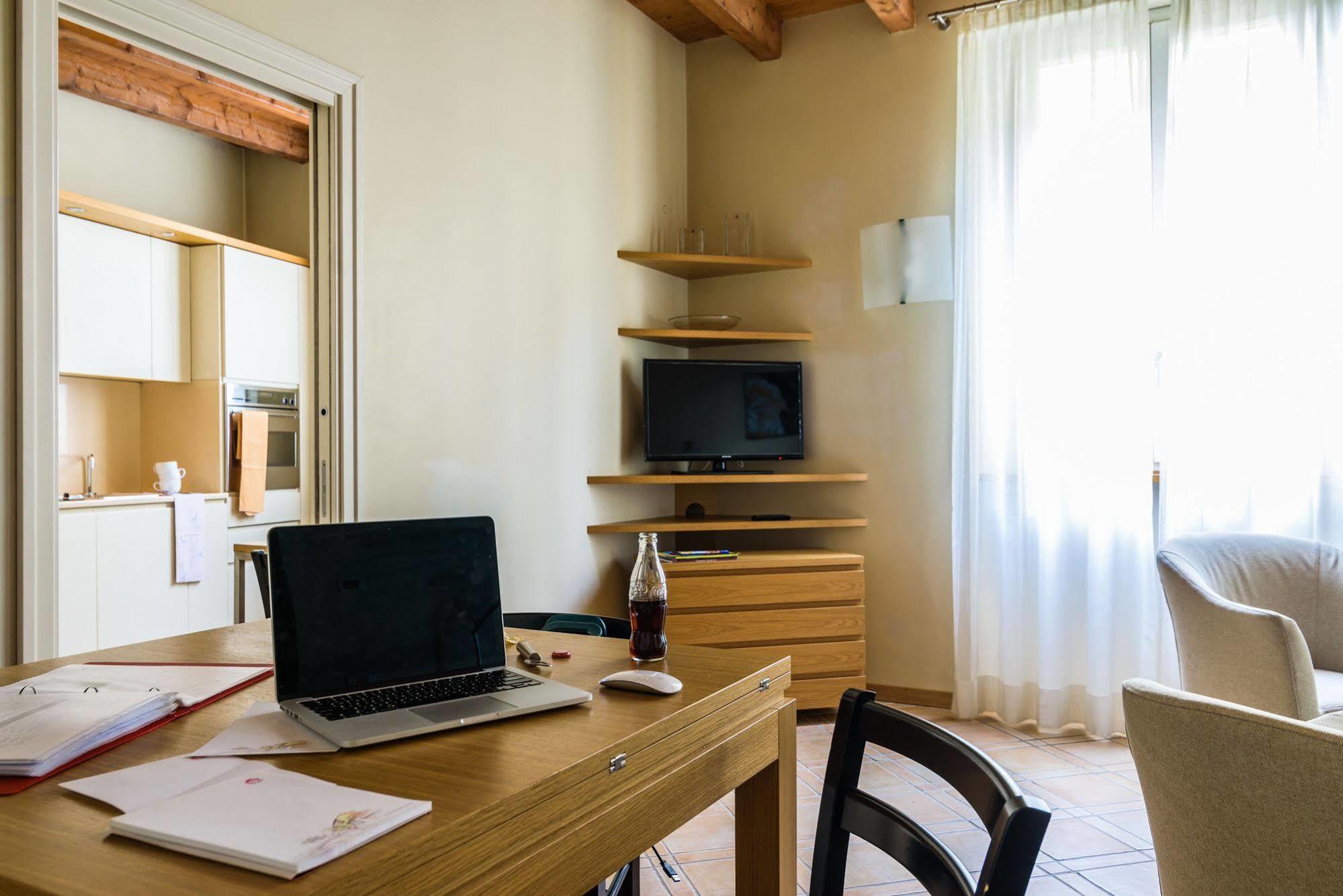 Ascanio Sforza - & Aparthotel 2*