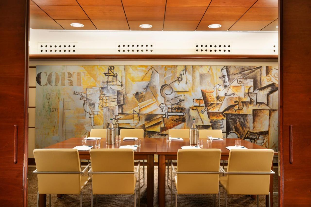 Hotel Una Cusani 4*
