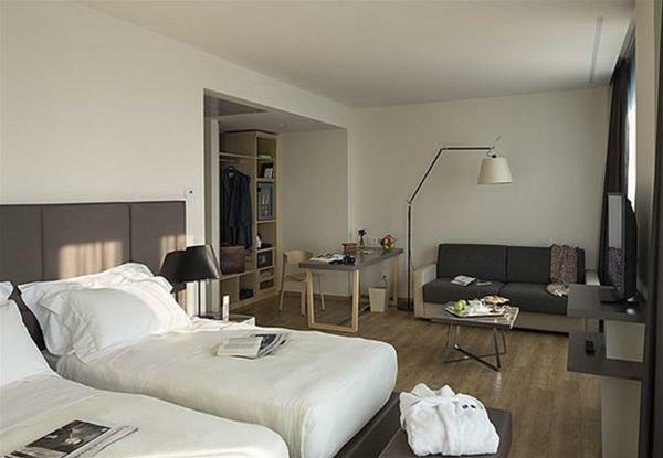 Hotel Una Century
