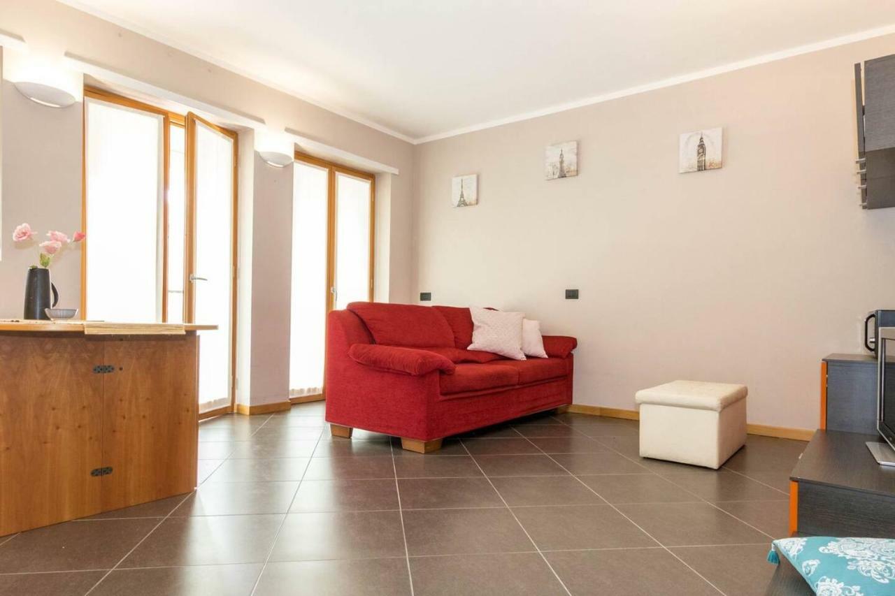 Altido For 4 With Terrace In A Quiet Residential Area Apartment *