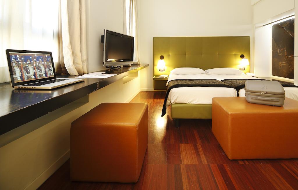 Monopole Hotel Milão
