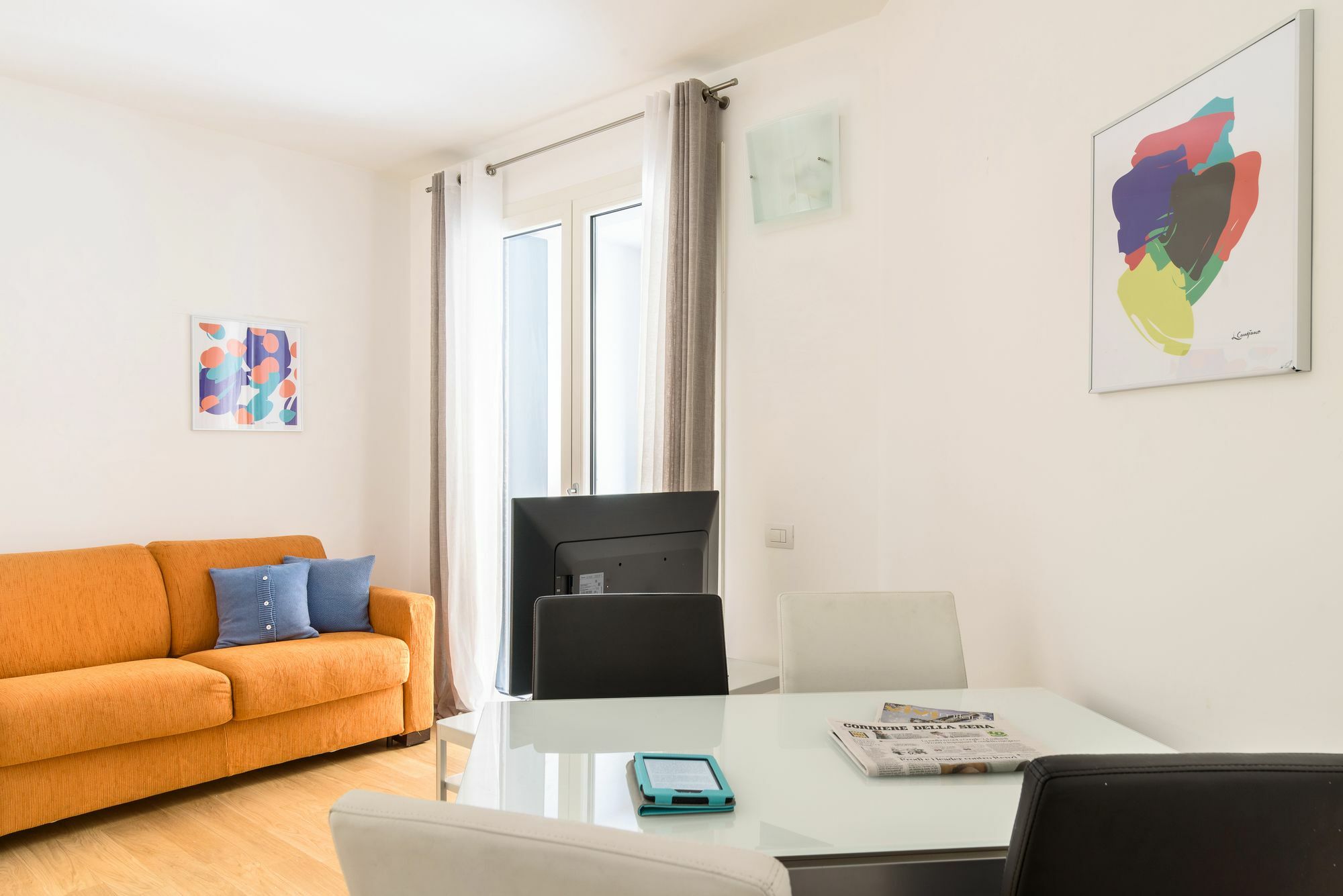 Apartment Joivy Sunny 1-bed Flat With Balcony Mailand