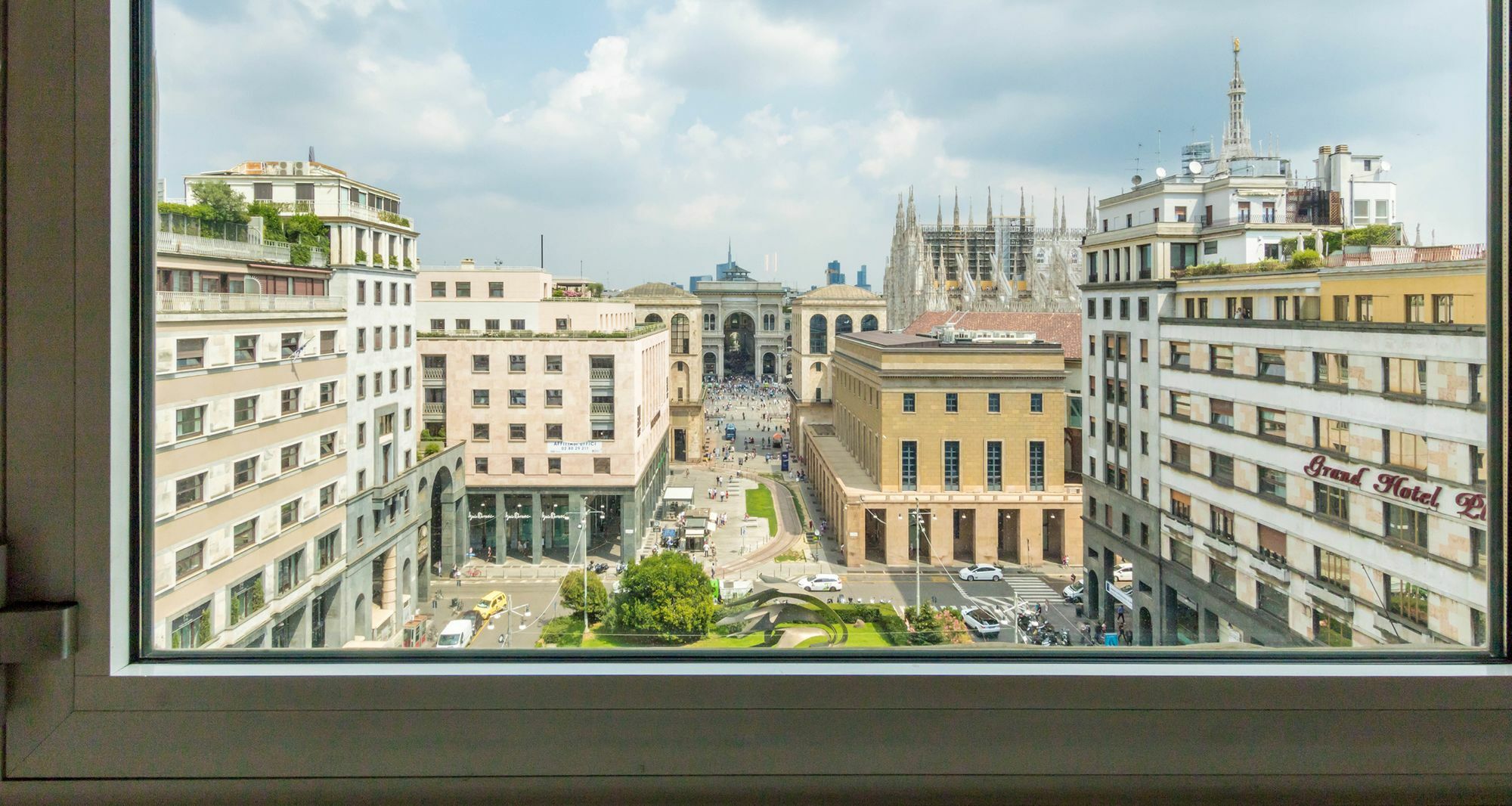 Hintown Duomo Amazing View. Apartment *