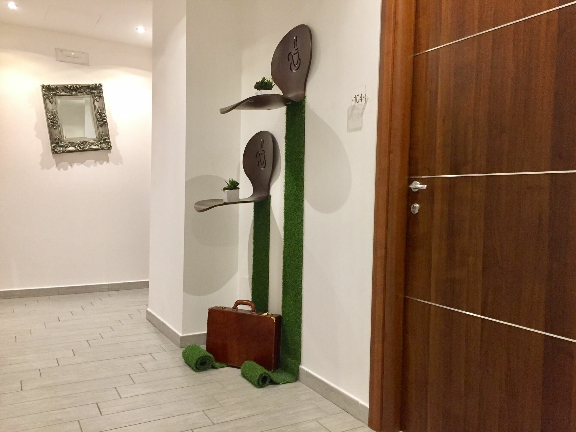 Av Hotel Milão