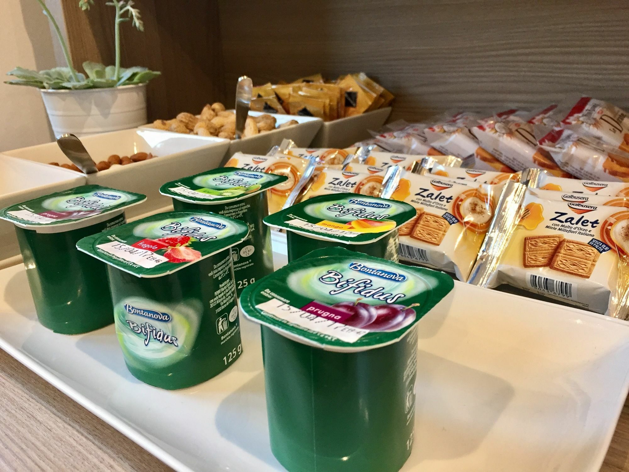 Av Hotel Milão