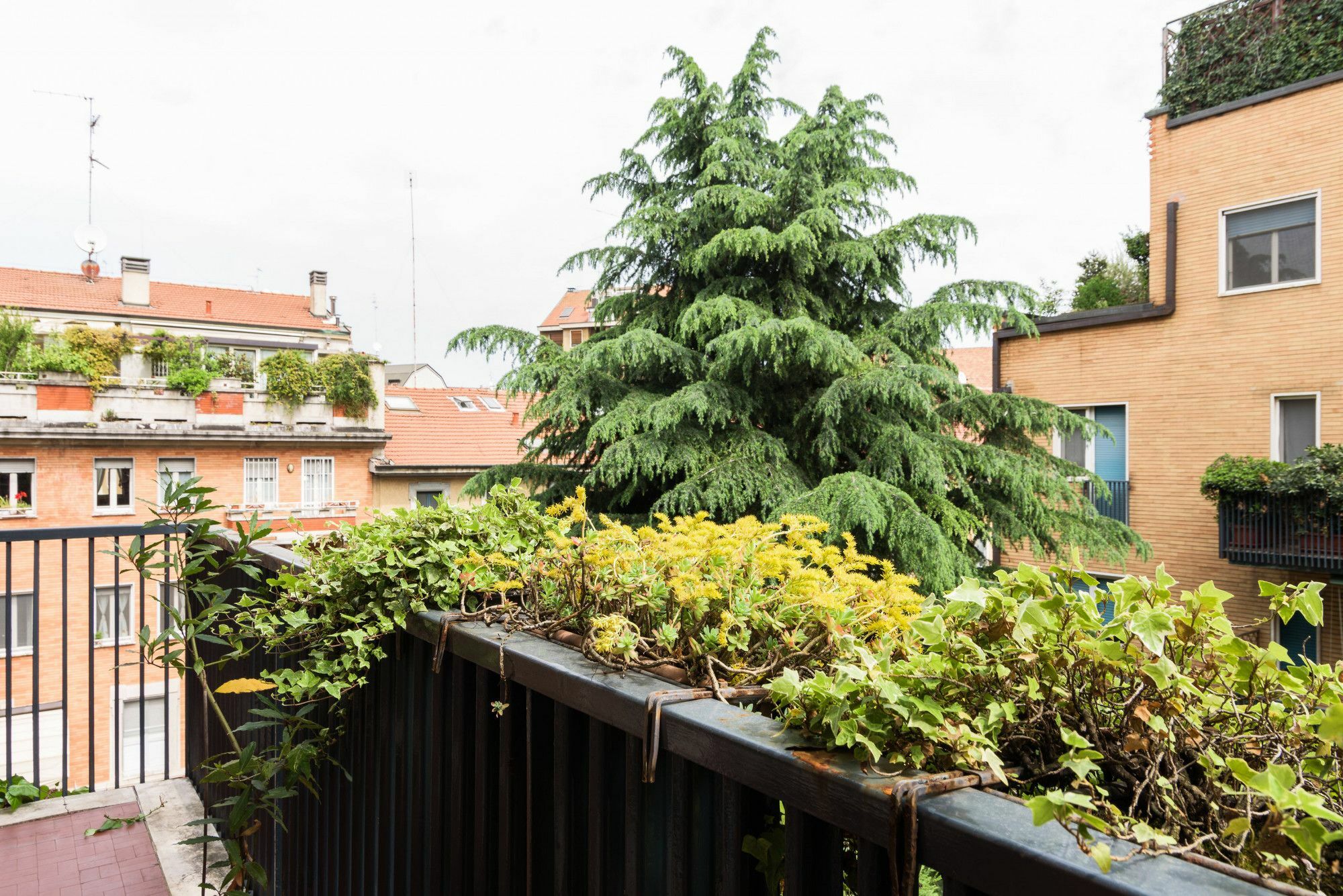 Homeathotel - Reina Apartamento Milão