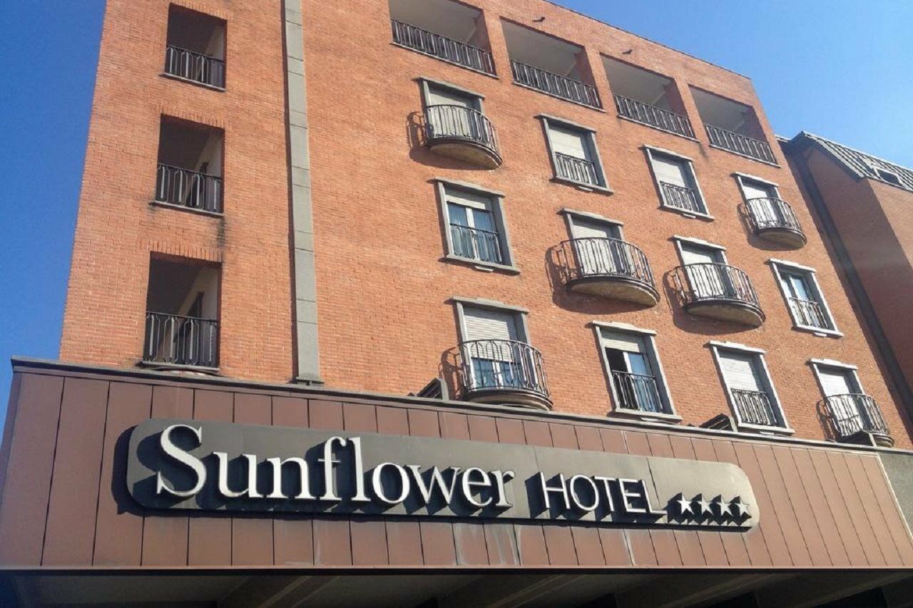 Sunflower Hotel 4*