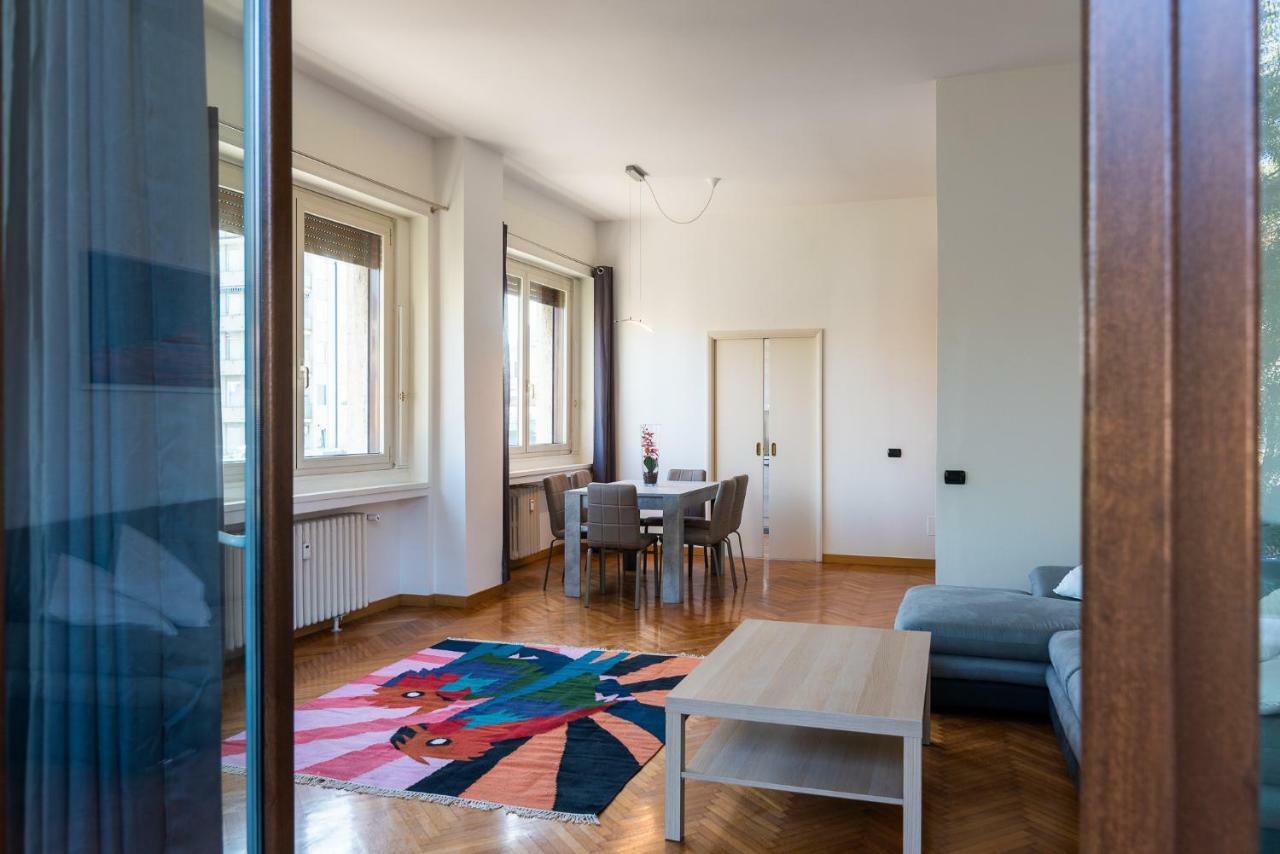 Vittoria 4 Apartamento