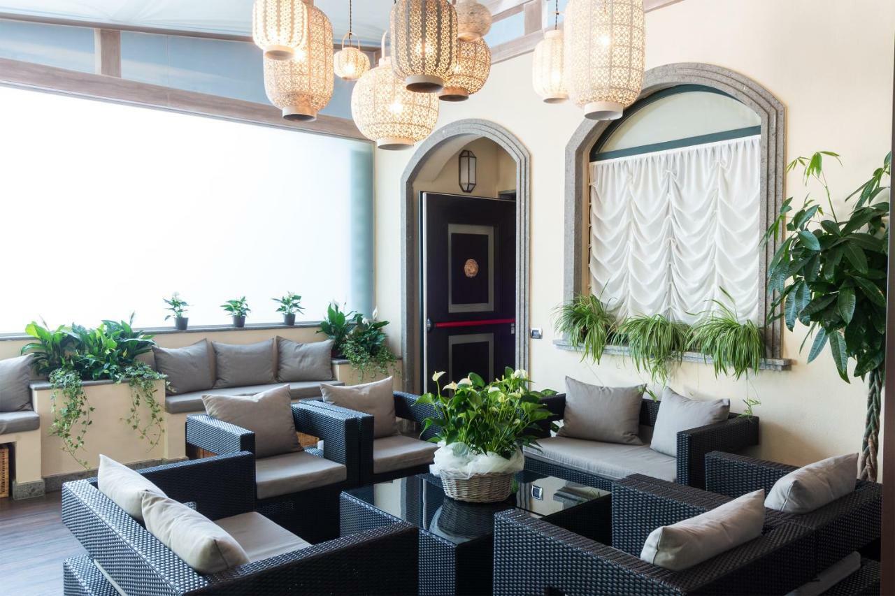 Silver Hotel