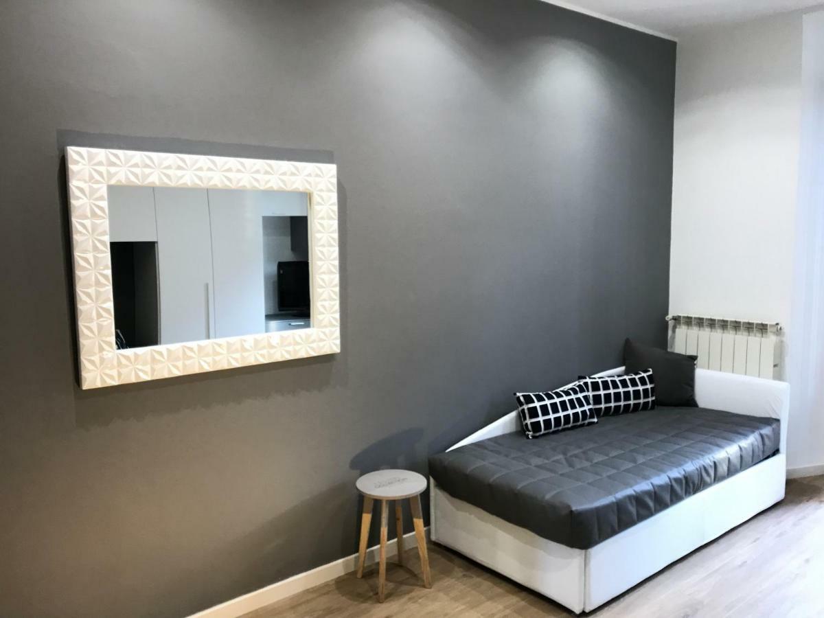 P&d Navigli - Porta Genova Apartamento *