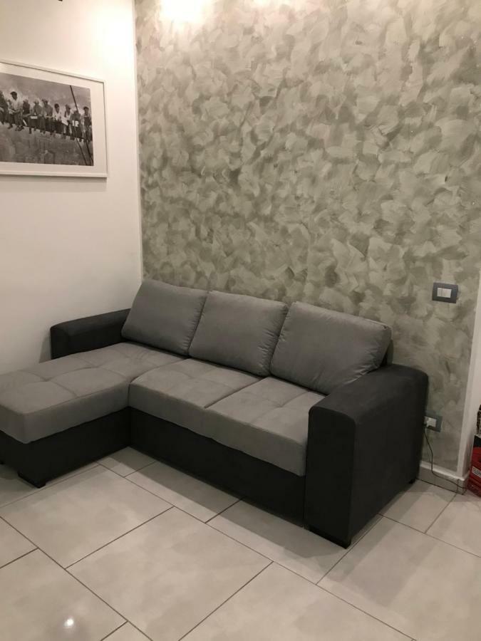 Accogliente Bilocale Apartamento *