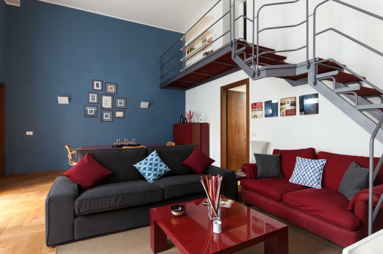 Fancy Blue Duomo Duplex Apartment *