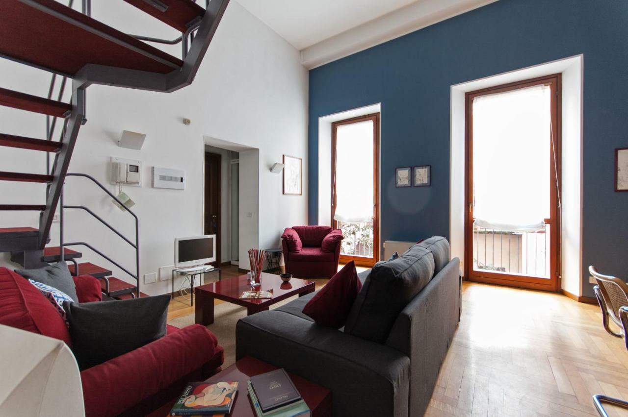 Fancy Blue Duomo Duplex Apartment *