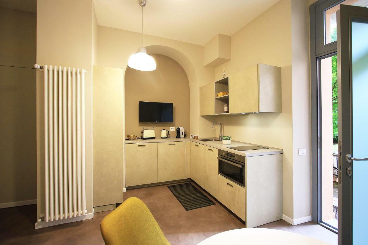 Apartment Game House In The Center