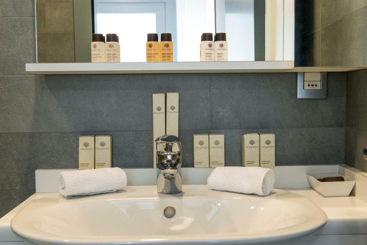Bnbutler - Duomo - Galleria Unione Apartamento