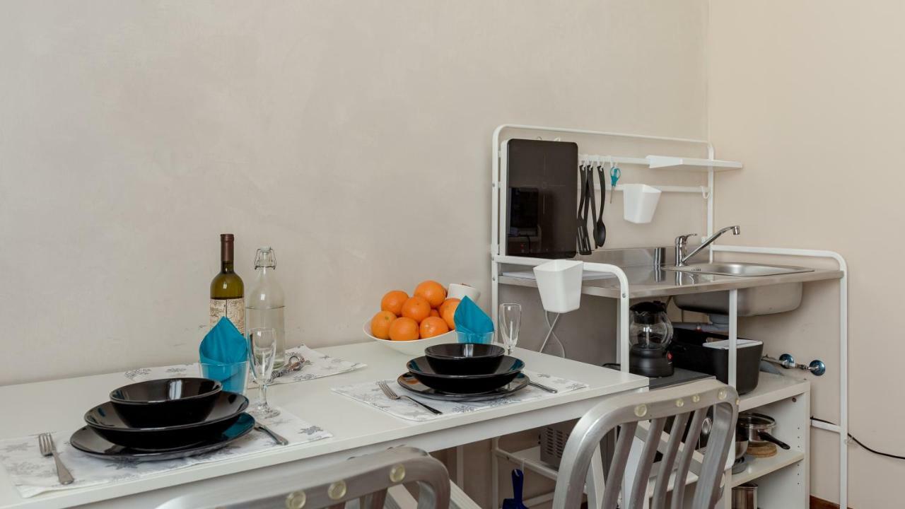 Pied A Terre Sant'agostino Apartment