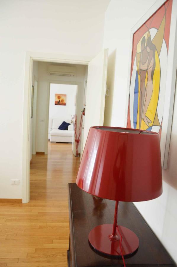 Lario Apartment *