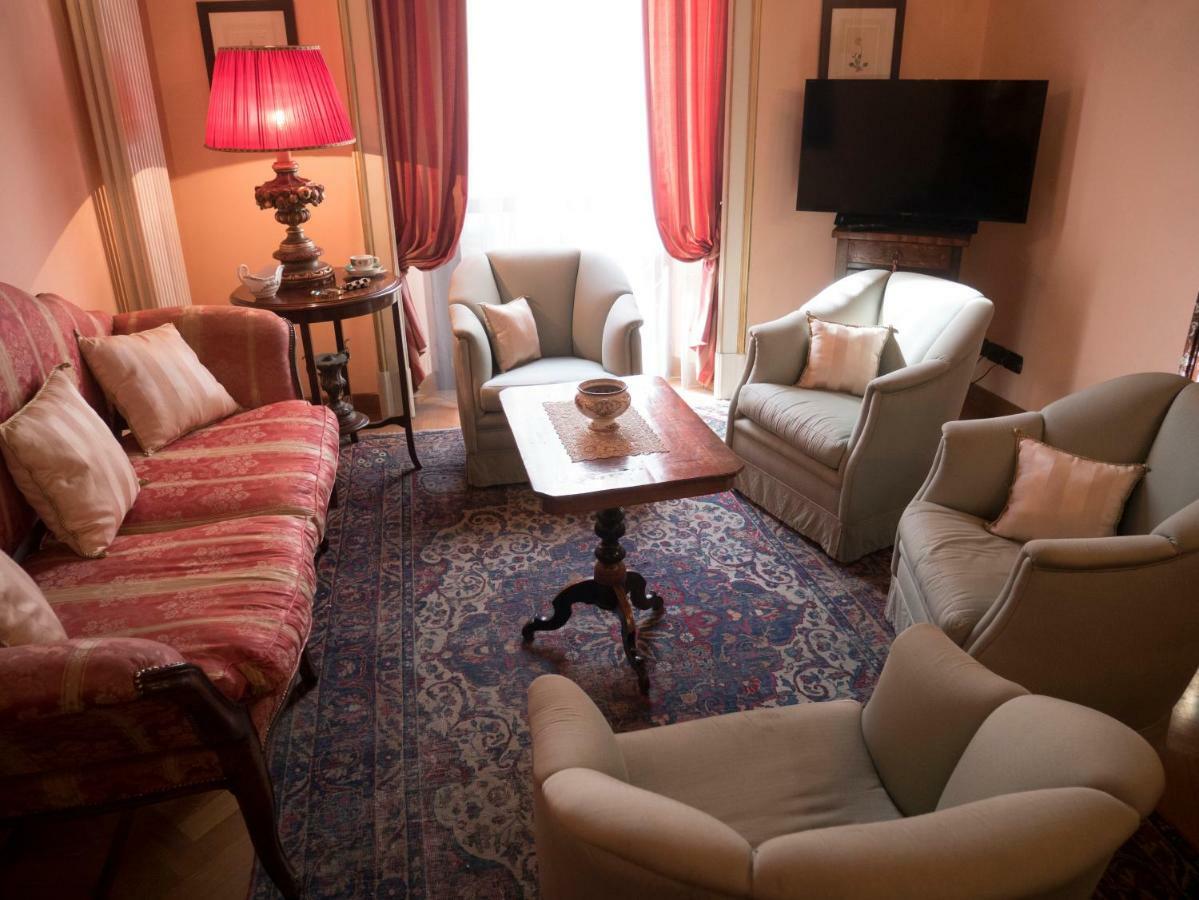 Apartment Broletto 26 Mailand