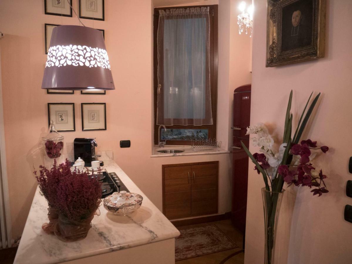 Broletto 26 * Mailand