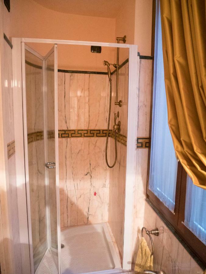 Apartment Broletto 26 Mailand