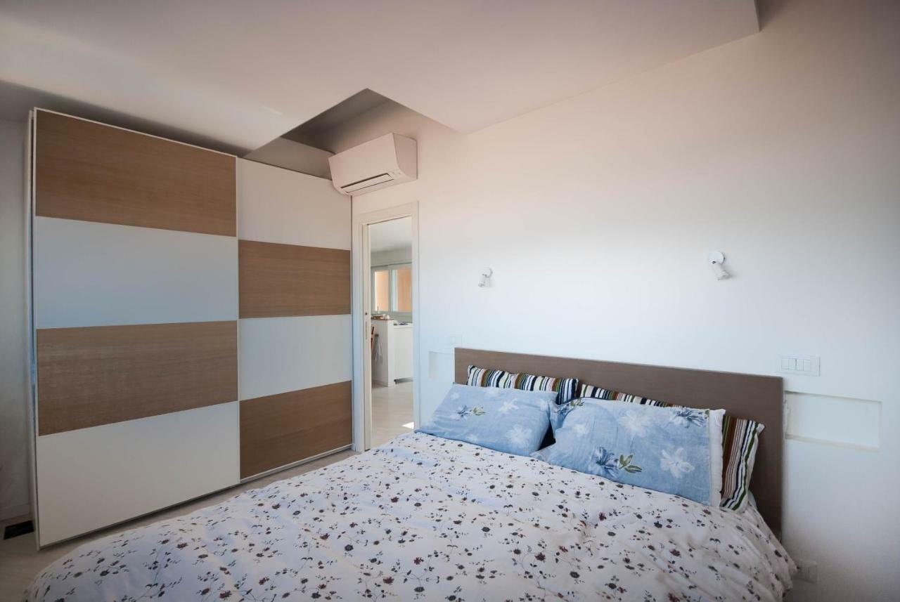 Exclusive Rooftop With Large Terrace In Solari/tortona Mailand