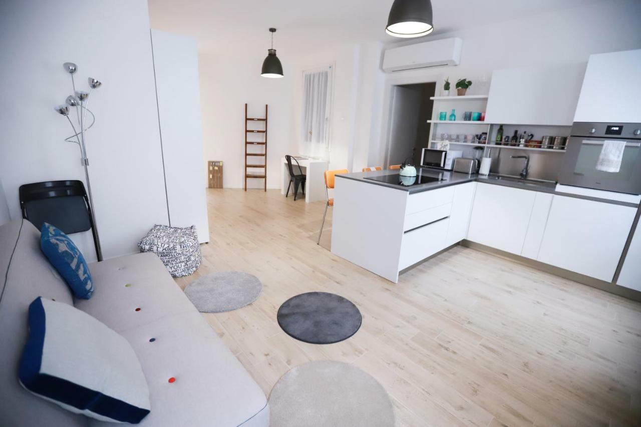 Laura's - I Navigli Che Vorrei Apartamento Milão