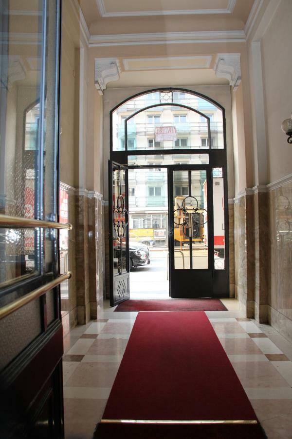 Viale Lunigiana - Penthouse - 6 People *