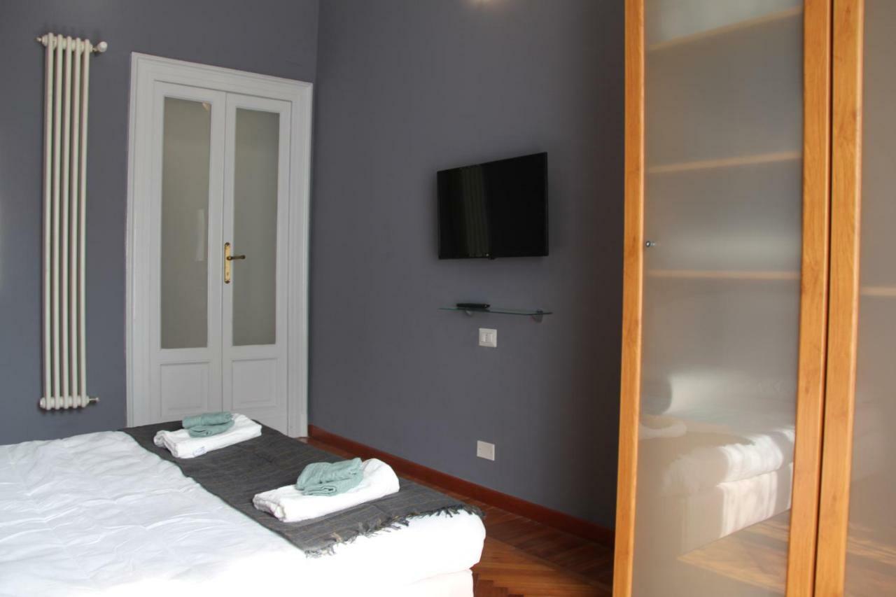 Apartment Viale Lunigiana - Penthouse - 6 People *