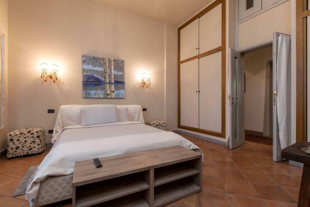 Privatunterkunft Navigli Con Bagno Privato *