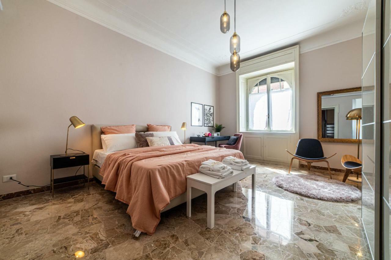 Apartamento Joivy Sophisticated 3-bed Flat With Desk Milão
