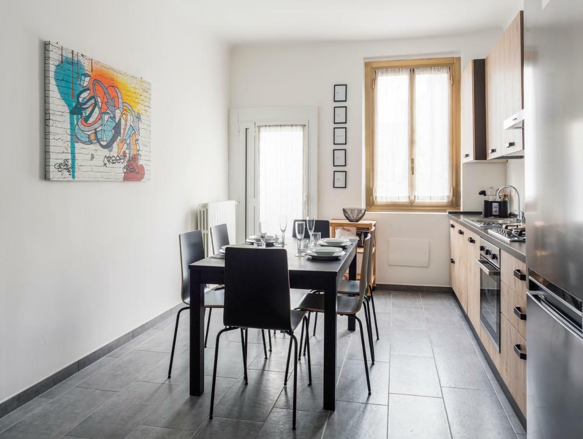 Comfortable Family Group Via Paruta Mailand