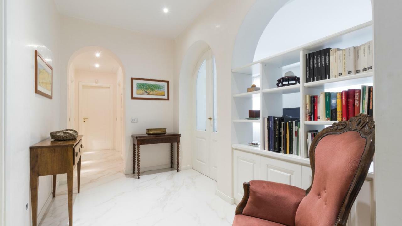 Apartamento Italianway - Durini 23 *