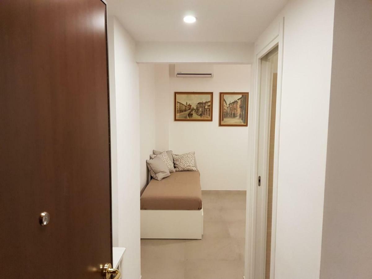 Area 14 Navigli Apartamento Milão